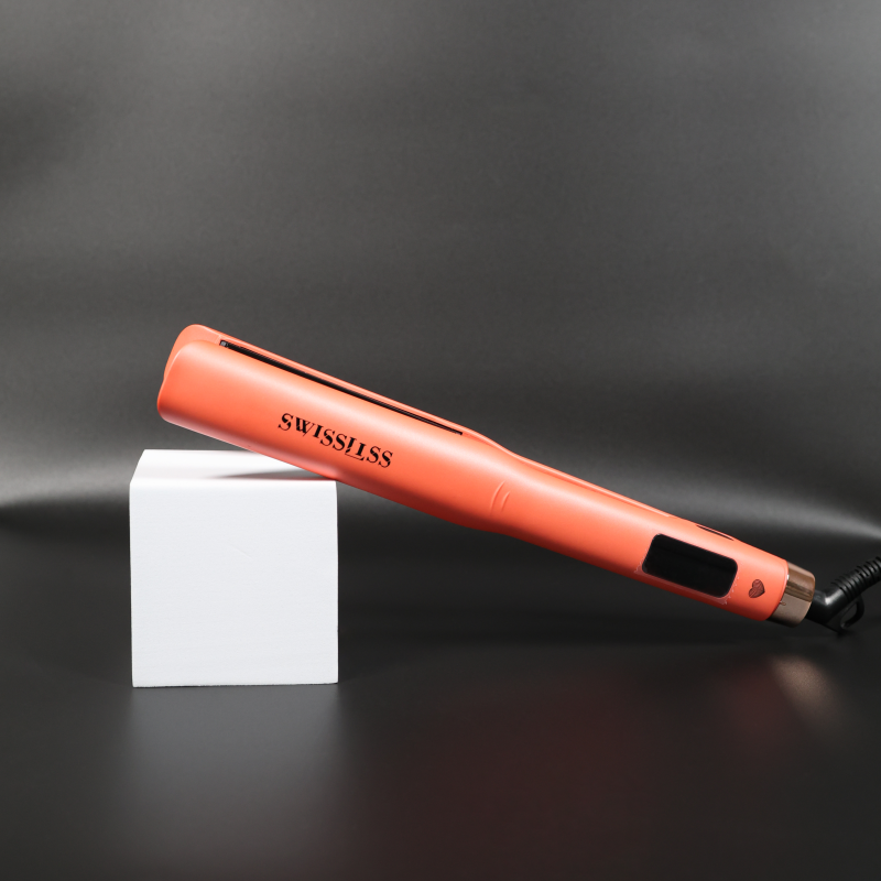 SWISSLISS La Sublime Edition - Iconic Love Collection Hair Straightener Coral 2.png